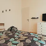 Bed & Breakfast La Terrazza Sul Reno - In Pieno Centro-due Passi Da Chiara - Comodo Unipol Arena 3*