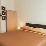 La Terrazza Sul Reno - In Pieno Centro-due Passi Da Chiara - Comodo Unipol Arena