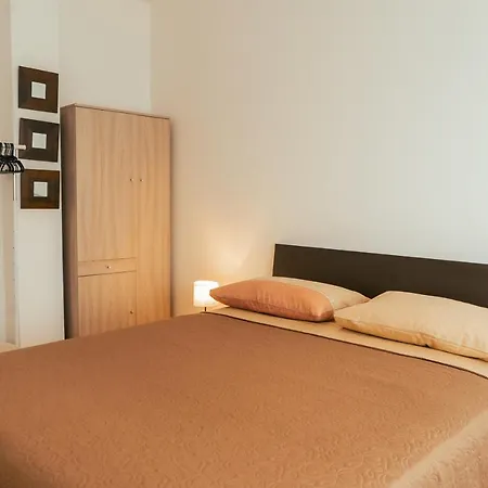 La Terrazza Sul Reno - In Pieno Centro-due Passi Da Chiara - Comodo Unipol Arena