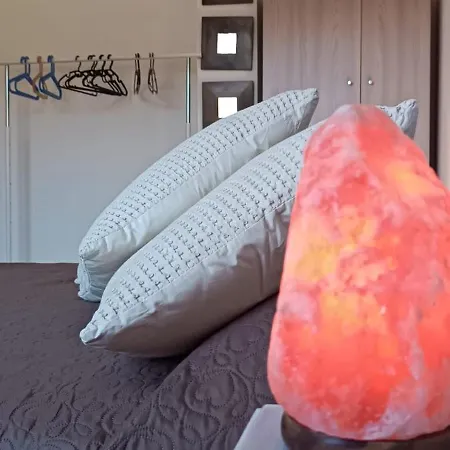 La Terrazza Sul Reno - In Pieno Centro-due Passi Da Chiara - Comodo Unipol Arena 3*