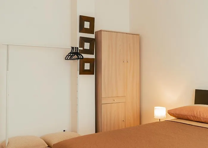 La Terrazza Sul Reno - In Pieno Centro-due Passi Da Chiara - Comodo Unipol Arena Casalecchio Di Reno