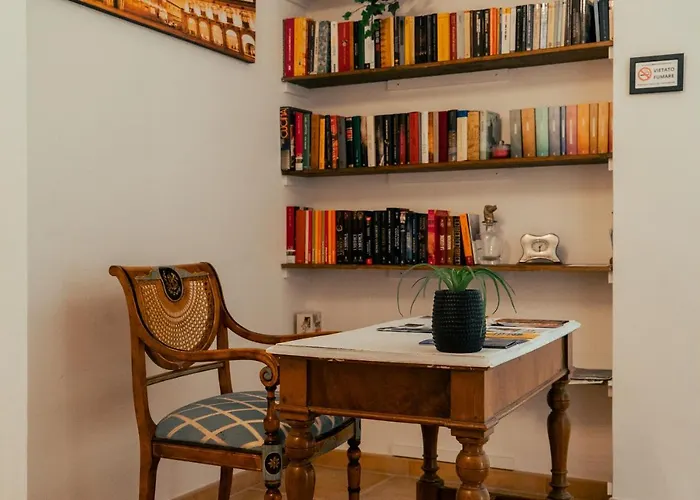 Couette-café La Terrazza Sul Reno - In Pieno Centro-due Passi Da Chiara - Comodo Unipol Arena